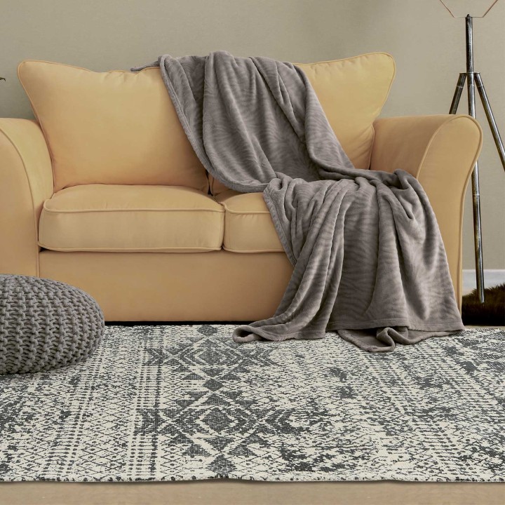 THE HOME CARPET